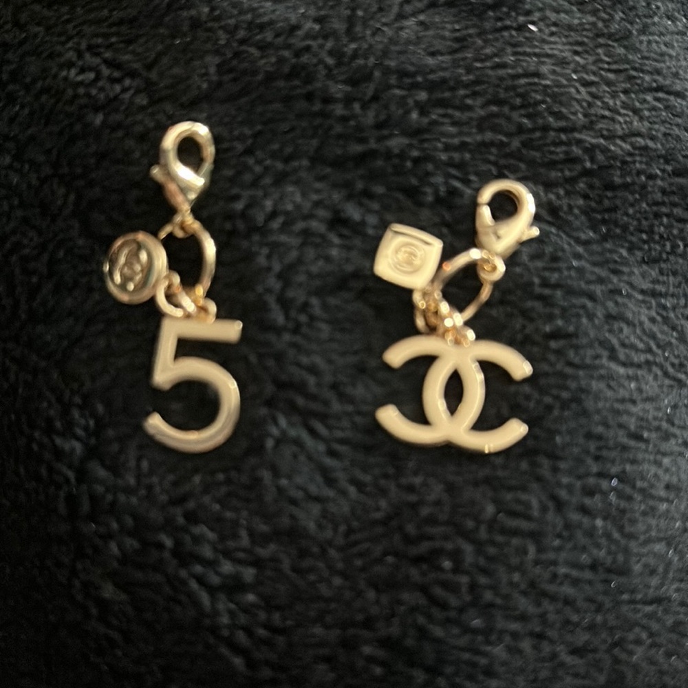 Chanel clip ons CC and No 5